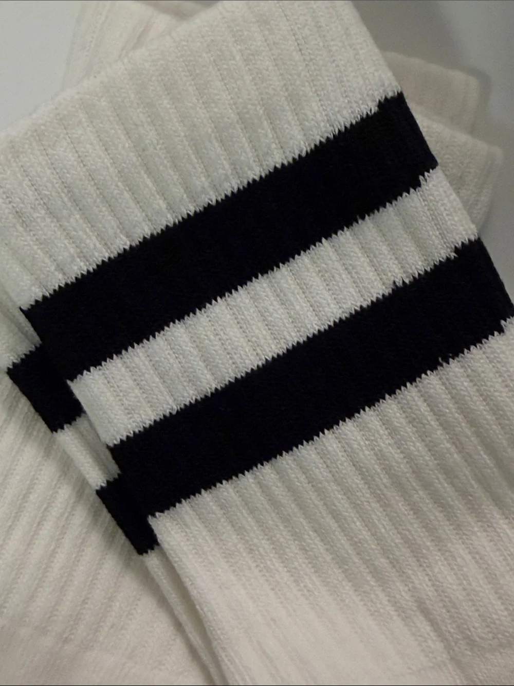 Bombas Men's Athletic Crew Socks in White with Black & Maroon Stripes